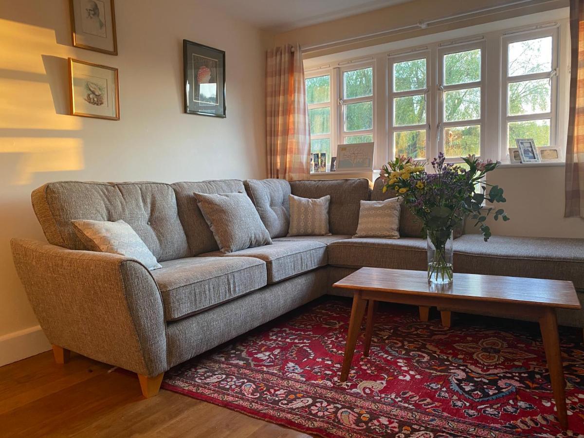 Relaxing Townhouse In The Heart Of Bridport Villa ภายนอก รูปภาพ