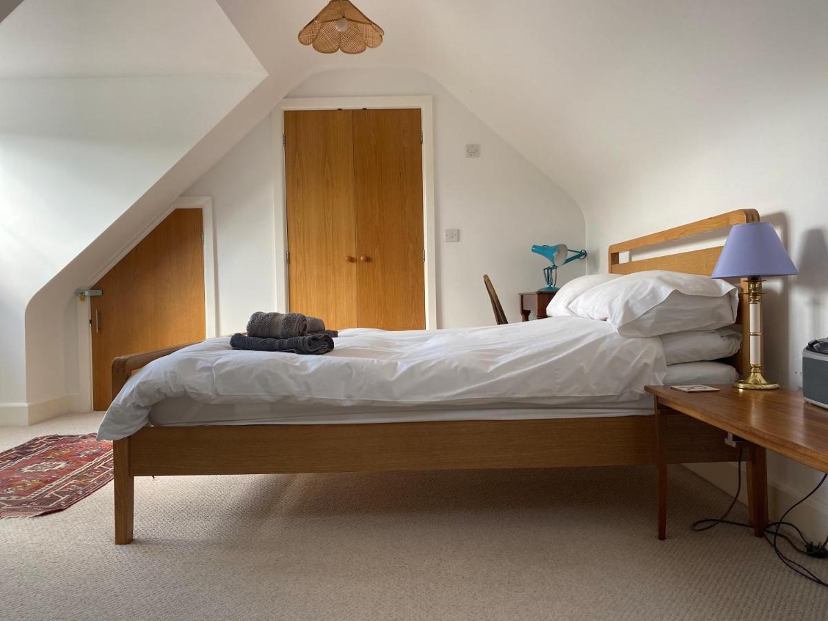 Relaxing Townhouse In The Heart Of Bridport Villa ภายนอก รูปภาพ
